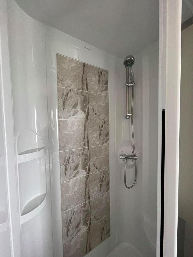 Kilden Kernow - Luxury 6 Berth Caravan Near Bude Exterior foto